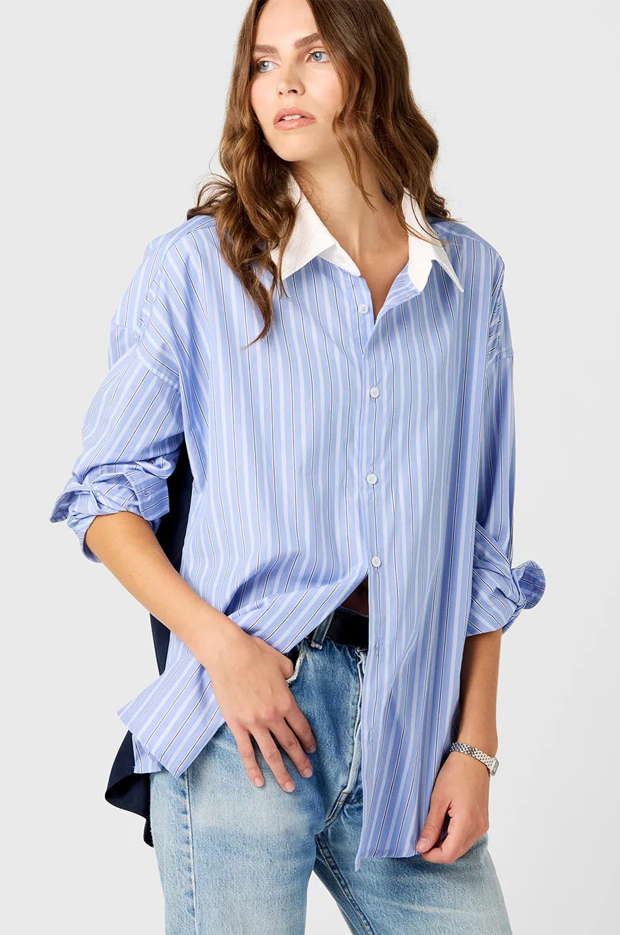 COLORBLOCKED SUNDAY SHIRT IN NAVY/BLUE STRIPE POPLIN