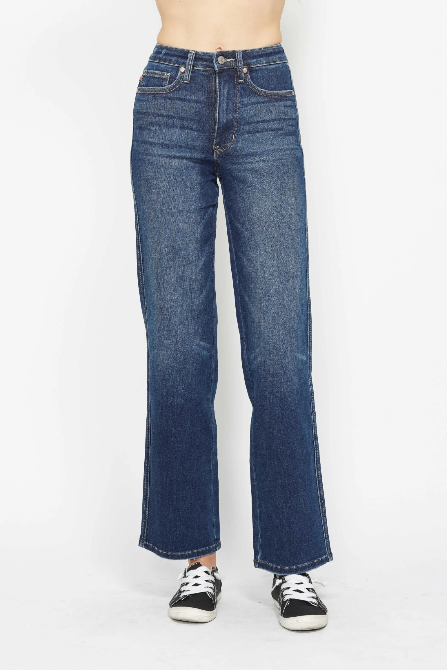 JUDY BLUE HIGH WAISTED TUMMY CONTROL STRAIGHT JEANS / STUFFOLOGY BOUTIQUE