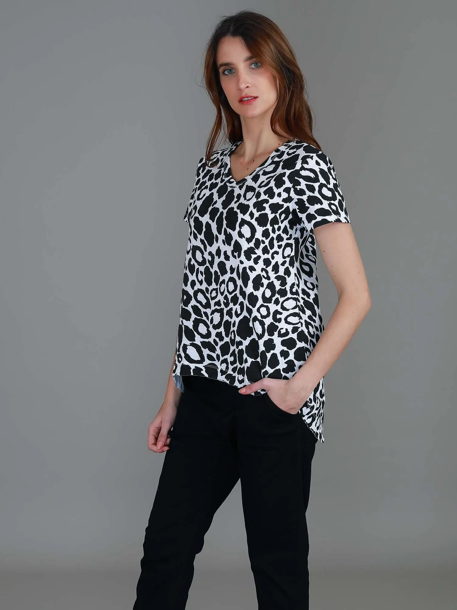 Katherine Leopard Print Short Sleeve T Shirt