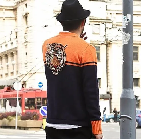 Men's Embroidery Tiger Knitted  Sweater Cardigan