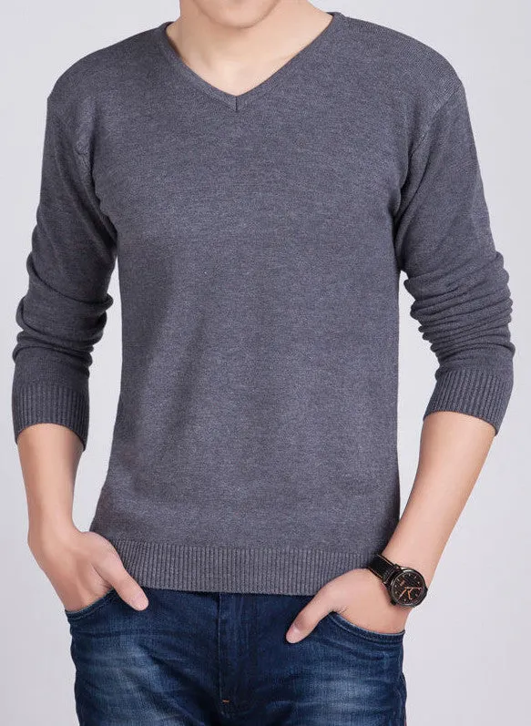 Men's Solid Color Wool & Cashmere V-Neck Pullover