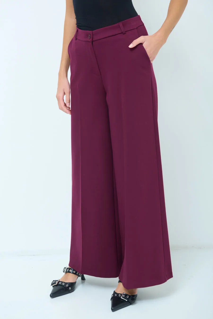 Wide-leg tailored trousers wholesale